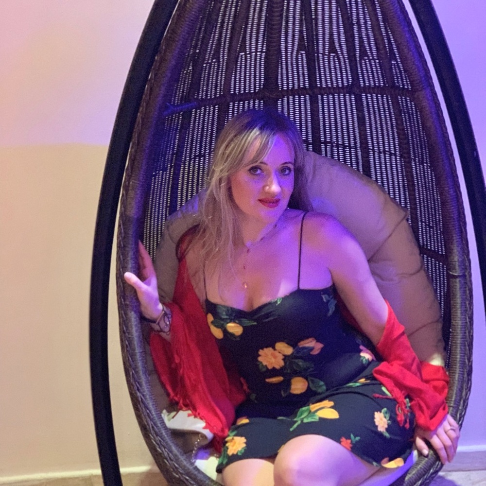 Meet your Posher, Marina